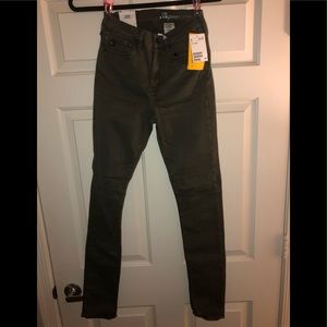 H&M Dark Green Shaping Jeans